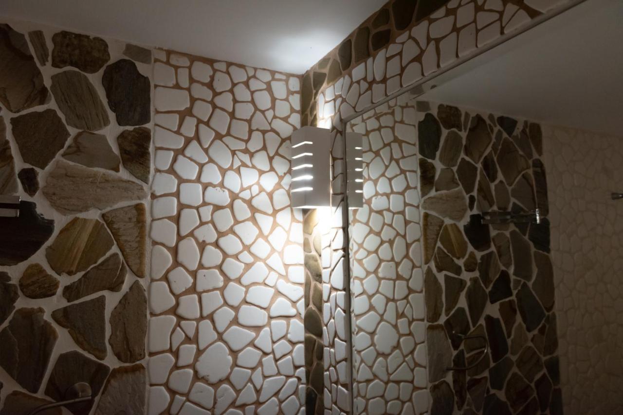 Evdokia'S Apartments And Rooms Neos Marmaras Bagian luar foto