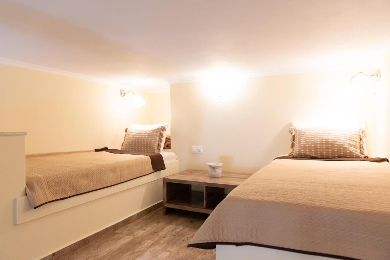 Evdokia'S Apartments And Rooms Neos Marmaras Bagian luar foto