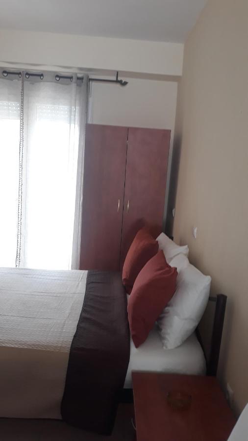 Evdokia'S Apartments And Rooms Neos Marmaras Bagian luar foto