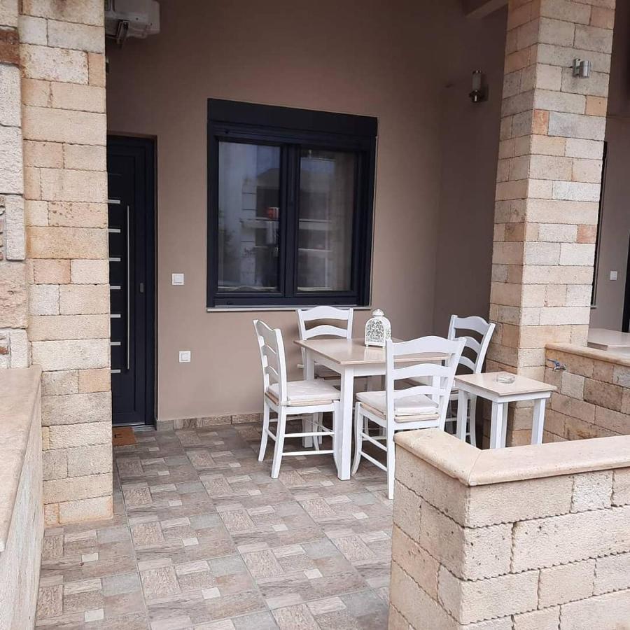 Evdokia'S Apartments And Rooms Neos Marmaras Bagian luar foto